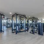 Couples Escape At Alcazaba Lagoon, Free Access, Pool, Gym, Pets Ok Apartment