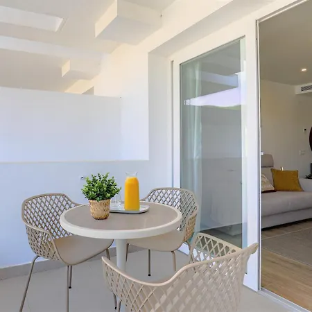 Couples Escape At Crystal Lagoon Apartament *