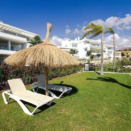 Free Lagoon Access, Gym, Sauna, Ac, Parking, Pets Ok Estepona